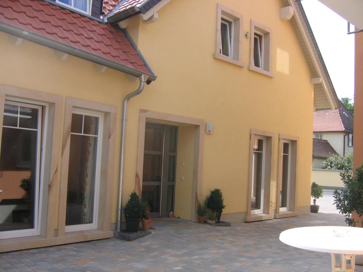 Gaestehaus Ressler Harxheim Екстериор снимка